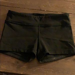 Ivivva Rhythmic Luxtreme shorts size 8